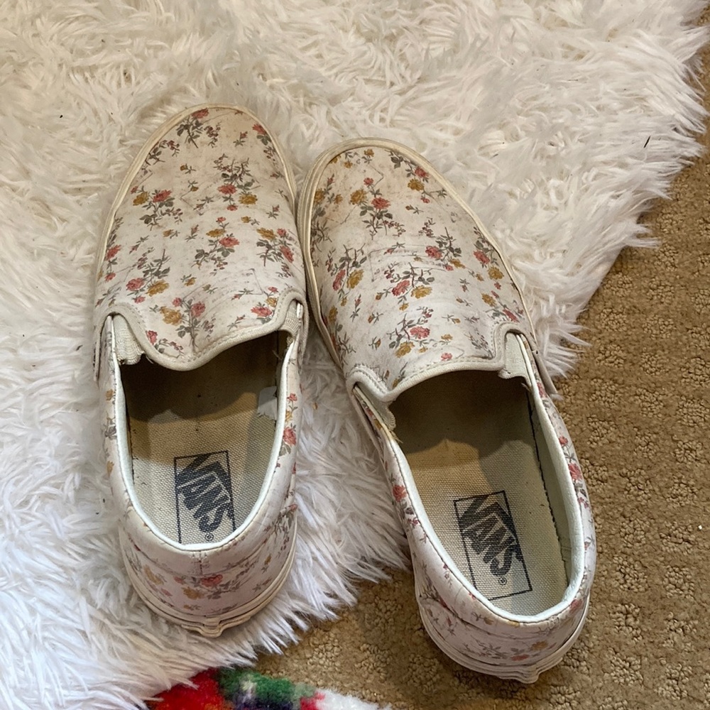 FLORAL SLIP ON VANS